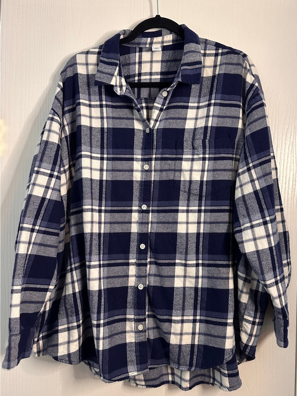 Old Navy Navy and White Plaid Flannel Button-Up Shirt